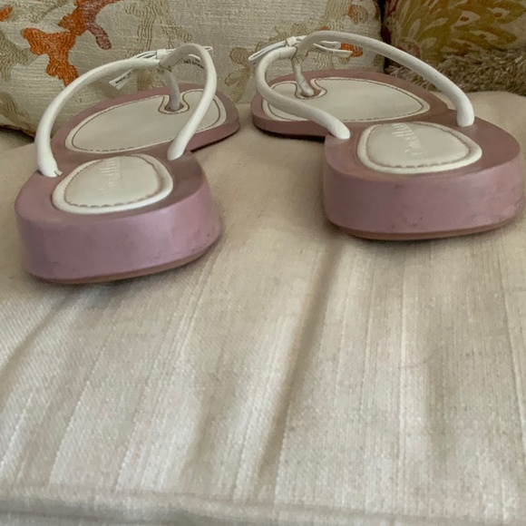 Versatile Feminine Wht/Rose Bikini Sandal ColeHaan - Picture 8 of 16